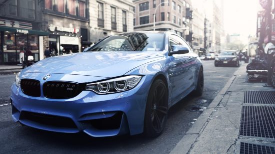 Po avtocesti lovili voznika BMW