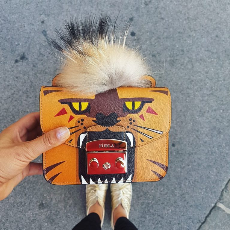 Modni navset: vedno v trendu s Furla Jungle