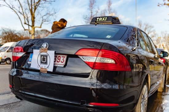 Uber je v Londonu ostal brez licence