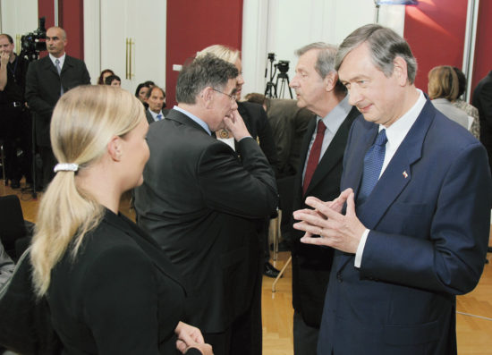 FOTO: Zgodba bralca: Vasilka se je preselila k Türku