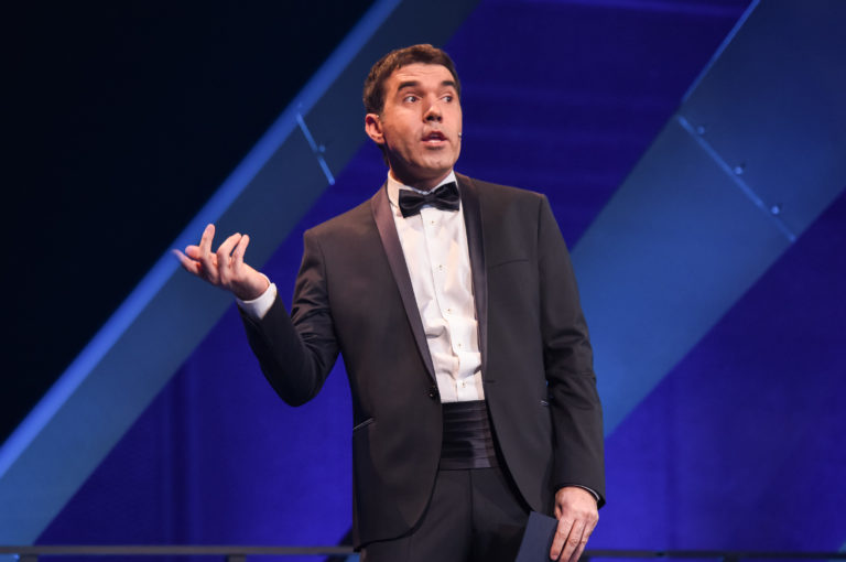 Nace Junkar v solzah: Kaj imata z Mariem Galuničem?