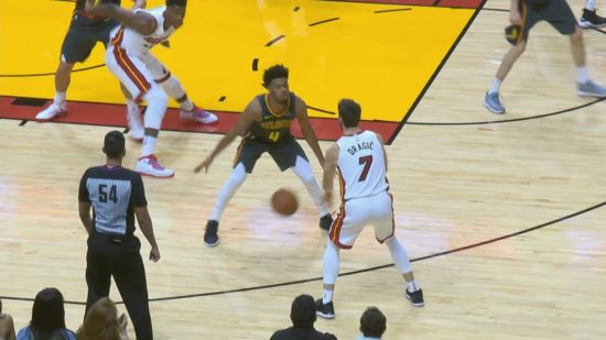 VIDEO: Goran “Dragon” Dragić že bruha ogenj: to je njegova poteza noči