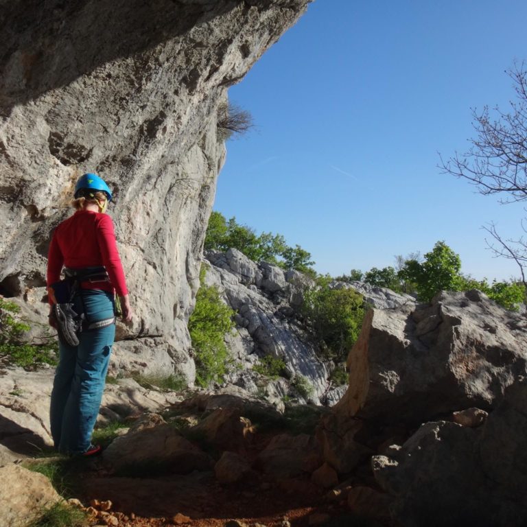 FOTO: Melito (32) vzela prometna nesreča: ljubila je naravo, živali, plezanje in tetovaže