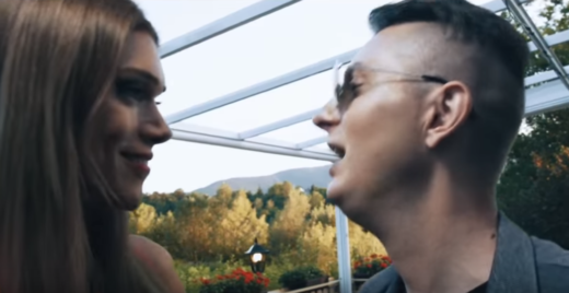 VIDEO: O moj bog, to je šok! Kaj sta Murko in transseksualka Pia Filipčič počela v hotelski sobi?!