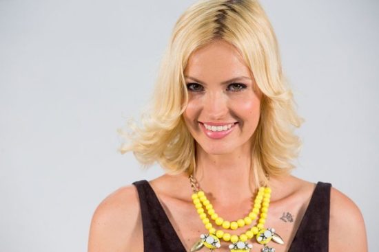 ZAVITA V MOLK Tjaša Kokalj mnogo prezgodaj rodila dvojčici, njeni borki sta sedaj …