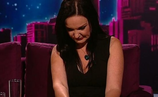 POMAGAJMO ŽALOSTNI IN OBJOKANI ALENKI GOTAR Preberite, kaj sporoča njen mož