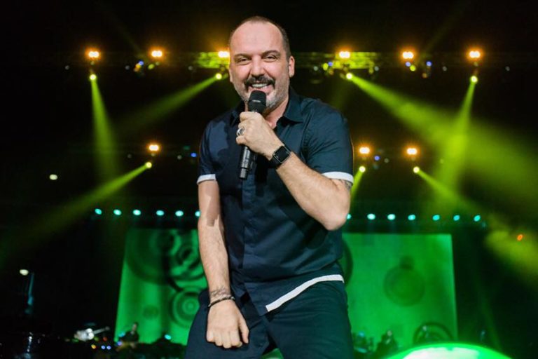 Po nesreči s smrtnim izidom: Tony Cetinski odpovedal nastope, a prihaja v Ljubljano