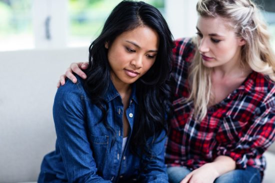 Zakaj vsak potrebuje »nesramnega« prijatelja