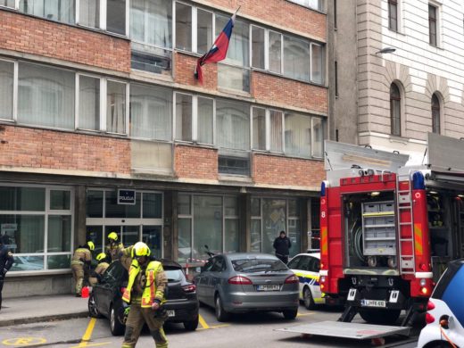 FOTO: DRAMA NA PP LJUBLJANA-CENTER Vsul se je bel prah