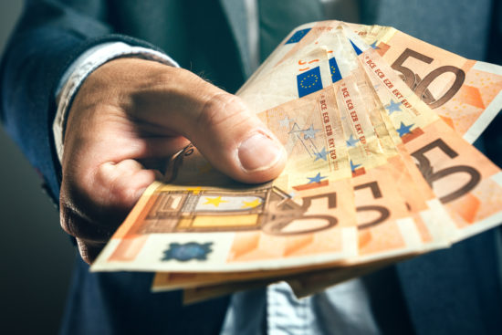 Za ponarejenimi bankovci na področju Ptuja stoji 48-letni Nemec