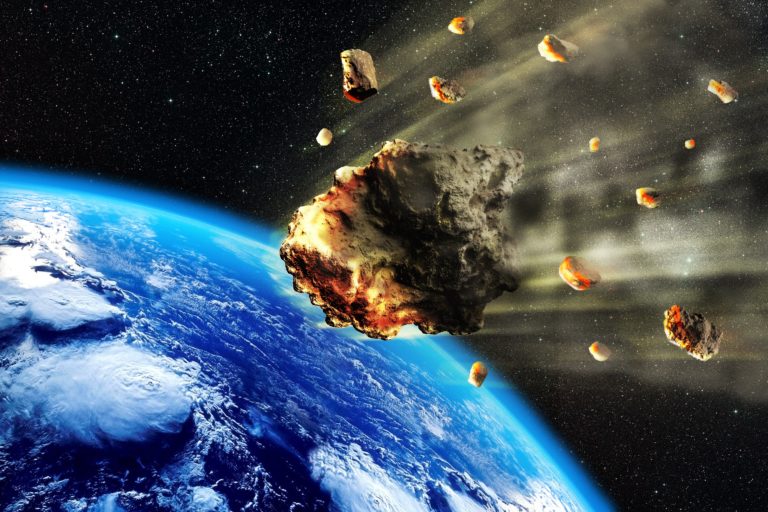 Danes se nam bo nevarno približal novi asteroid.