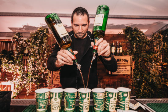 FOTODOKAZ Tako ga žurajo slavni!