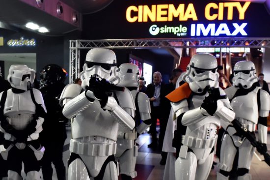 Končno tudi pri nas! Vojna zvezd: Poslednji Jedi