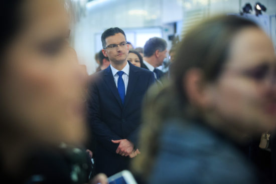 STE DOBILI SPOROČILO OD ŠARČEVE LISTE? Prevarati vas hočejo