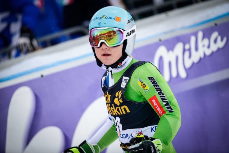 USPEH KARIERE Meta Hrovat mladinska svetovna prvakinja