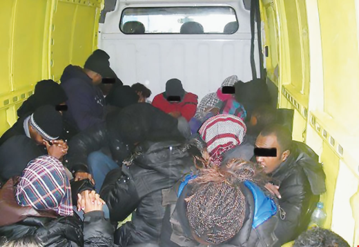 IZ TISKANE IZDAJE: RES MIGRANTSKE KRIZE NI VEČ? Prvi resni incidenti z migranti v Sloveniji