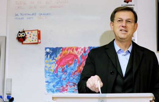 Vlada zanemarila invalide: 458 volišč lahko umanjka