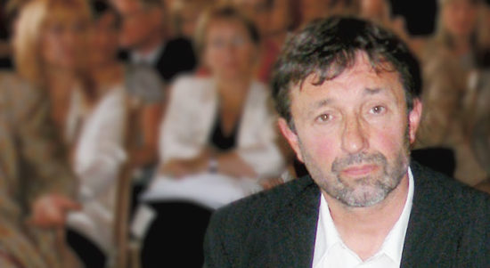 ŠKANDALOZNO: Policija skače na ukaz vrhovnega sodnika Đorđevića in ustrahuje Škandal24 in Novo24TV