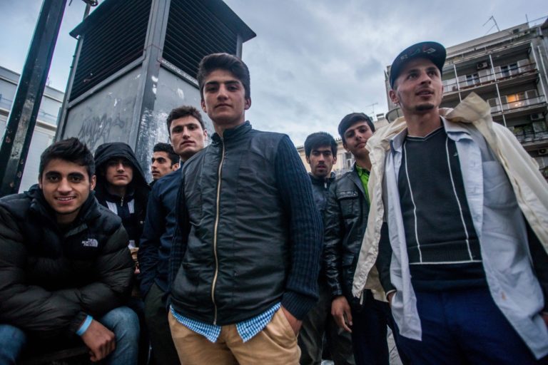 Migrantski val se umirja?! Nemogoče! Samo poglejte, koliko ilegalcev so policisti ujeli v enem dnevu!