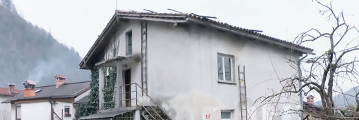 IZ TISKANE IZDAJE: Ukradena hiša v Tolminu