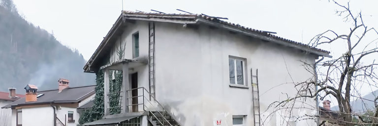 IZ TISKANE IZDAJE: Ukradena hiša v Tolminu