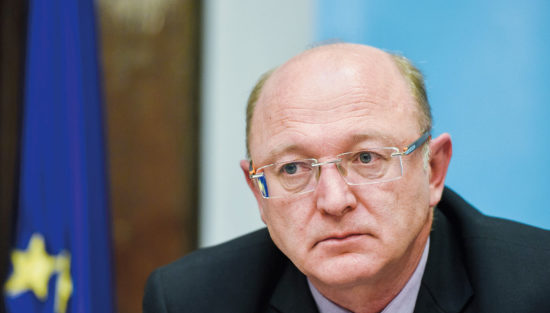 IZ TISKANE IZDAJE: Miran Golub v prid prekmurski eliti ustvarja monopol in krši ustavo