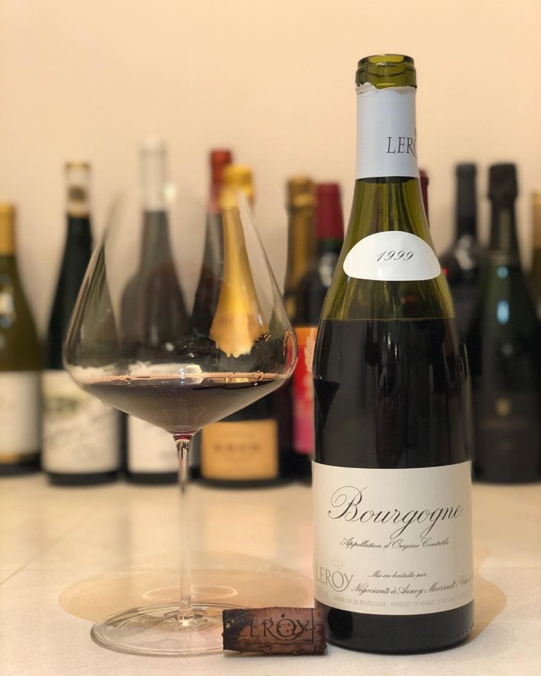 Znanstveniki so v rdečem vinu našli substanco, ki lahko naše možgane obvaruje pred staranjem