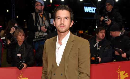 ŠIK: Kako se z oblačili optično zožiti?