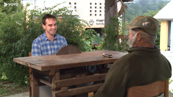 SE JIM JE NA POP TV ZMEŠALO? Sredi šova Ljubezen po domače grozil s pištolo