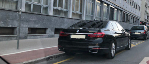 Ogorčen bralec: Ko j*** zakon, ime mi je Miro Cerar in lahko parkiram, kjer hočem!