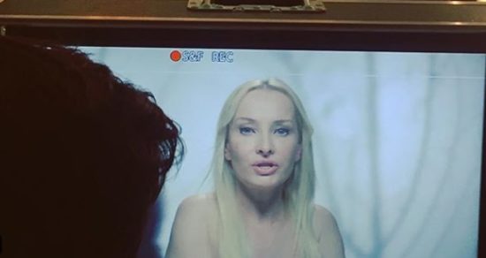 VROČE Razgaljena Tanja Ribič ujeta na kamero