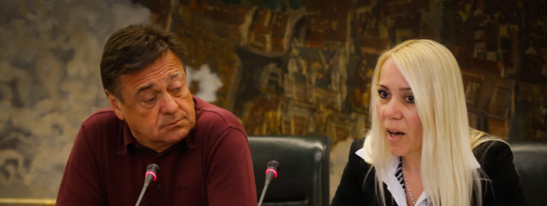 ŠKANDALOZNO: Pri Jankovićevih spet mešetarijo z nepremičninami