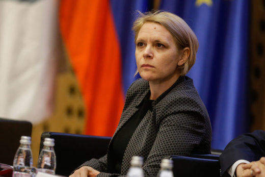 Stranka SD bi z davki še bolj obremenila slovenske podjetnike, Kopač Mrakova pa jih prosi za denar?!