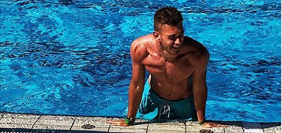 VROČI LEPOTEC ALEN: Izklesana je vsaka mišica