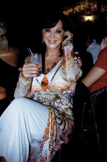 MIŠA MOLK GA JE LE POKAZALA Prav čeden je tale rogač