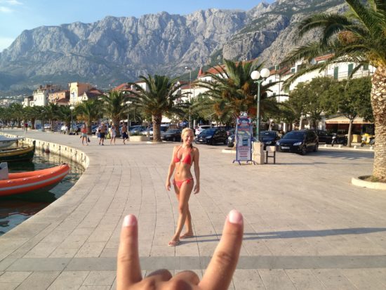 VIDEO: PERVERZNEŽEM JE ODKLENKALO Turistka razkriva hrvaške nudistične plaže