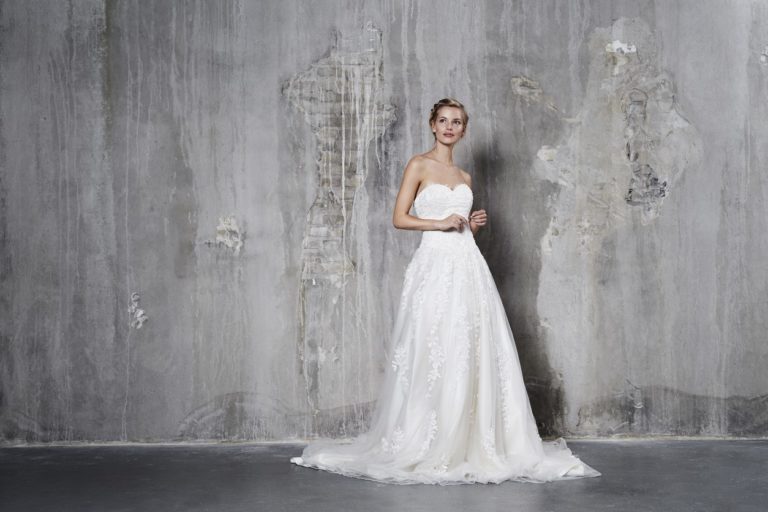 Popolni kroj obleke za vašo postavo