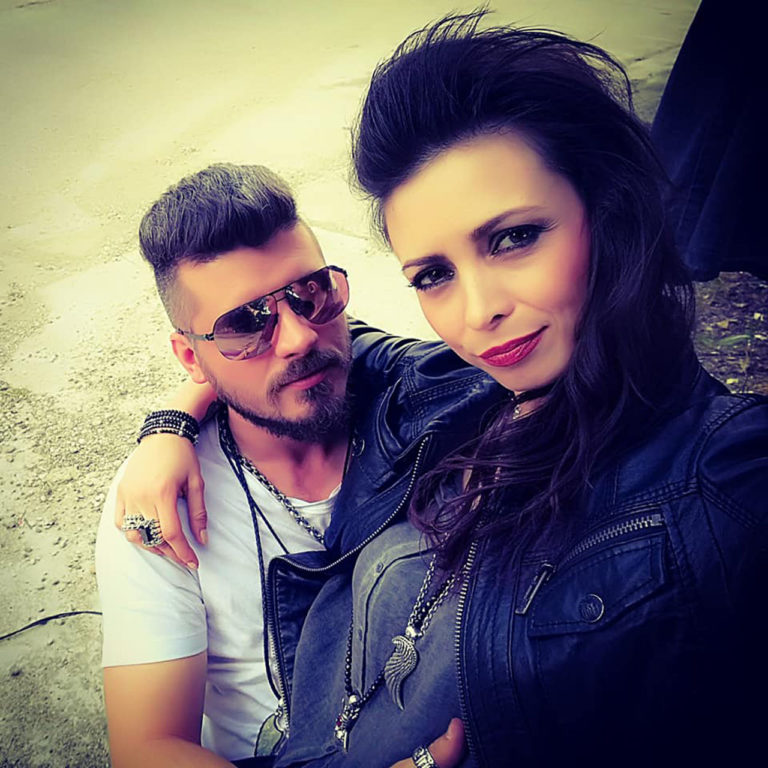 Ločena in sveže zaljubljena