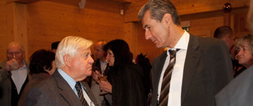 Manipulator iz Foruma 21: Iz smrti v bolnišnici delal biznis, dokler ni sum padel na njegovo podjetje