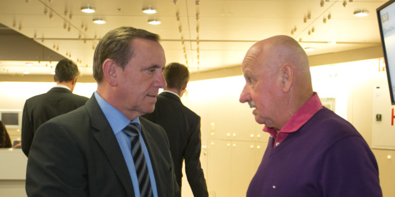 FOTO: Ne boste verjeli, kdo klicari naokoli za koalicijo!