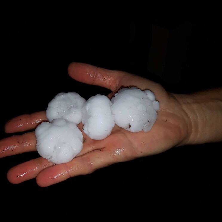 DANES SLOVENIJO SPET ČAKA HUDA URA So za vse krive vojaške vaje?