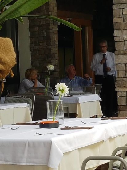 FOTO Desus odločal o usodi Karla Erjavca, pred gostilno se je zgodil škandal!