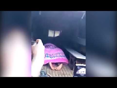 VIDEO: Varal ženo, a kaj, ko se mu je penis zataknil v ljubici!