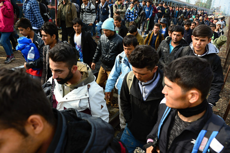 Peticija proti migrantom na Debelem rtiču: Pomagajmo raje pomoči potrebnim sodržavljanom!