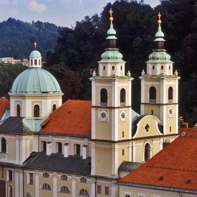 Smrt fanta z dronom v središču Ljubljane