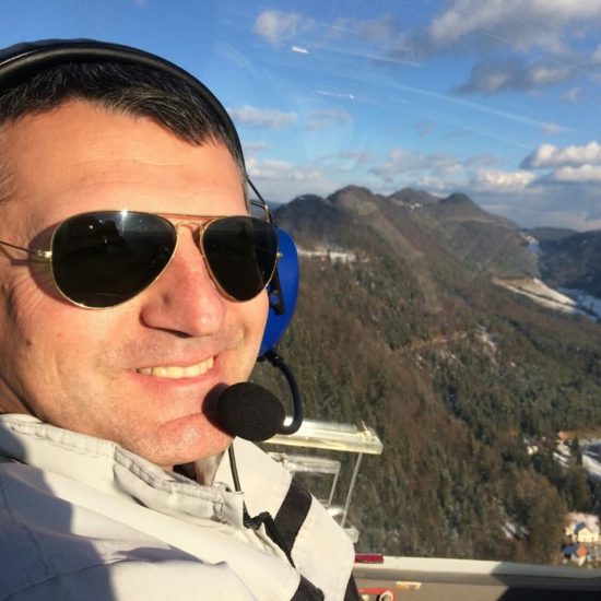 V NESREČI LETALA NA BOVŠKEM UMRL PILOT Štefko, počivaj v miru, danes je žalosten dan