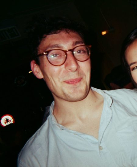 STE VIDELI 25-LETNIKA? Vkrcal se je na vlak proti Ljubljani in izginil brez sledi