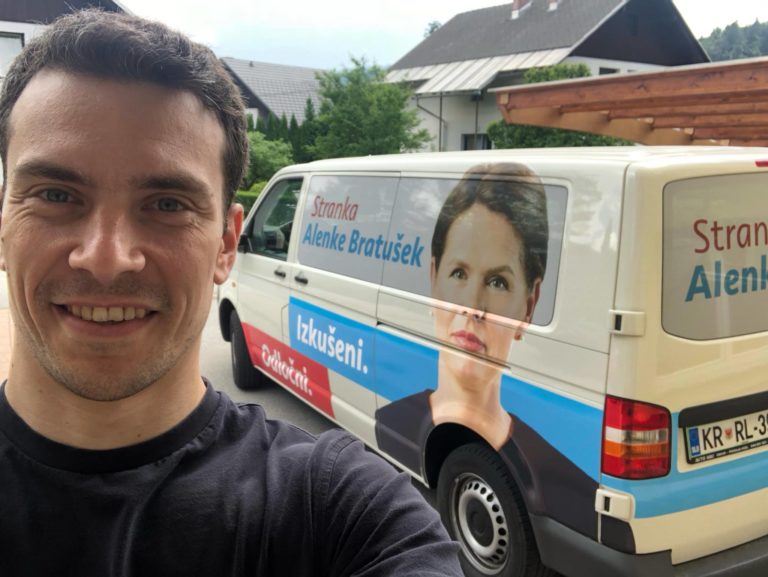 Skrivanje v parlamentu pred policijo: Poklical ga je predsednik in priznal mu je tole