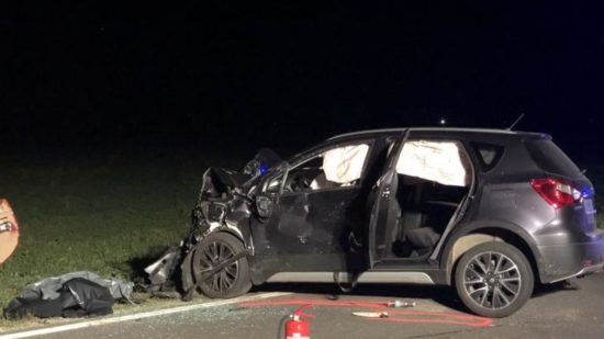 PO TRAGEDIJI PRI NASELJU ŠIKOLE Anita na dan nesreče kupila avto, trčila v štiri Ajdovce, ki so se vračali s pogreba