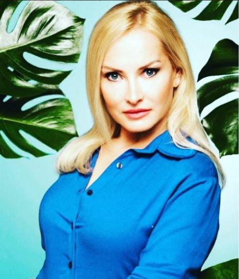 FOTO: TO JE TANJA RIBIČ BREZ KOPALK Završalo je tudi v Srbiji